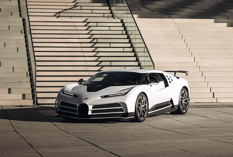 اجاره بوگاتی چنتودیچی​​​ در دبی