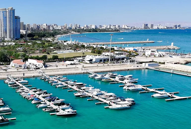 ساحل مارینا از بهترین جاهای دیدنی کیش