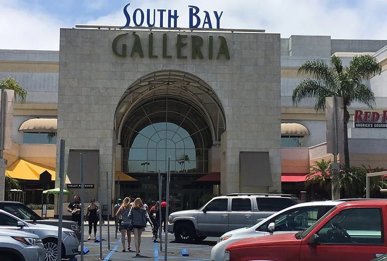 ساوت بی مال​ از مراکز خرید دبی