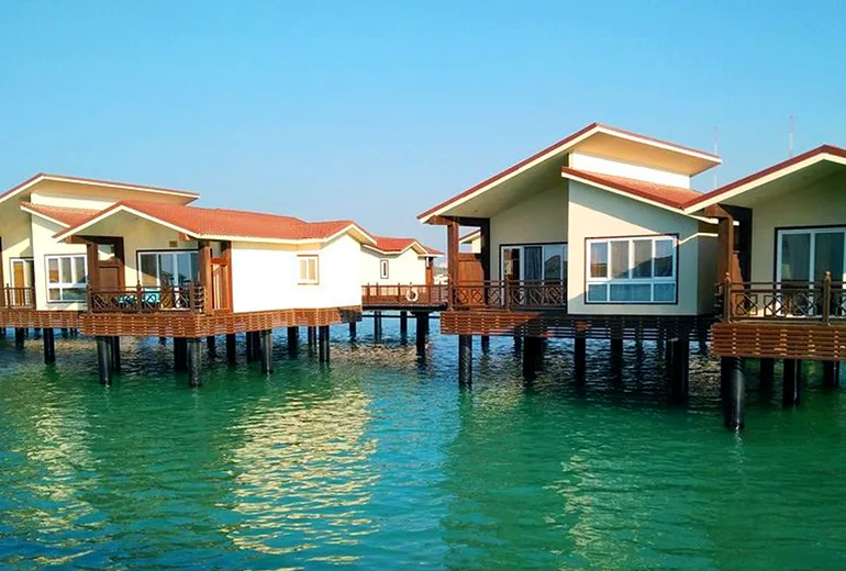 هتل ترنج در راهنمای سفر به کیش