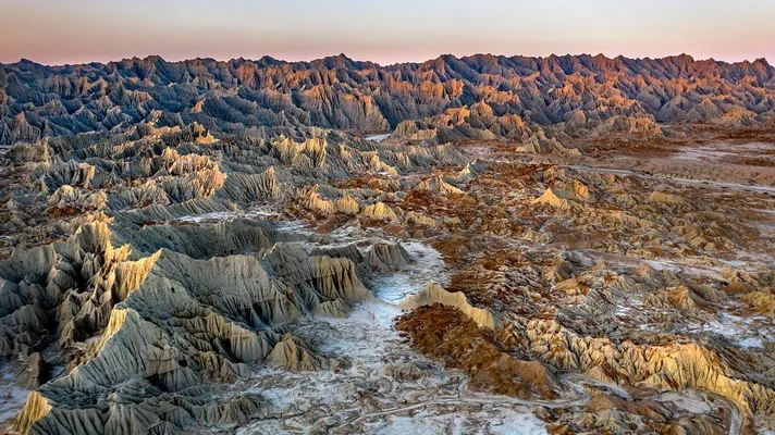 Martian Mountains