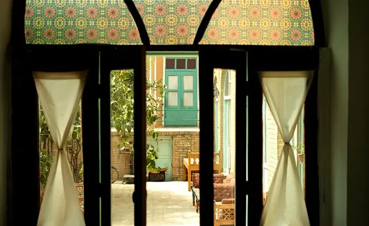 Caracal Hostel Yazd, A Cozy Retreat in the Heart of Tradition