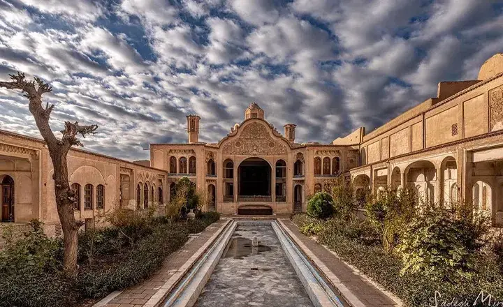 Shirin Hotel & Hostel, A Kashan Gem Blending Comfort and Culture