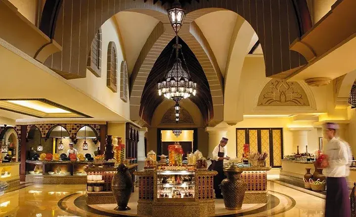 رستوران سفرة بلد از بهترین رستوران های ابوظبی