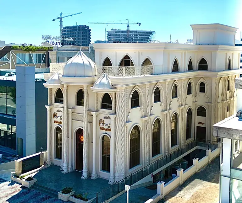 رستوران هواری از بهترین رستوران های کیش