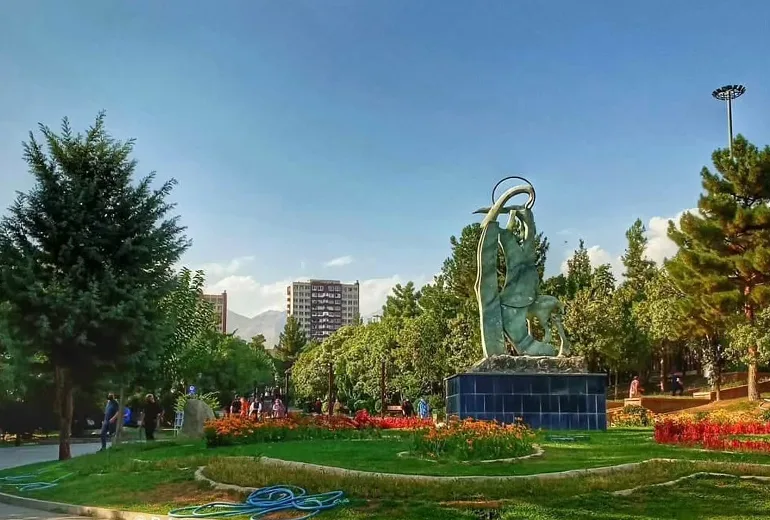 ایران زمین از بهترین پارک های تهران
