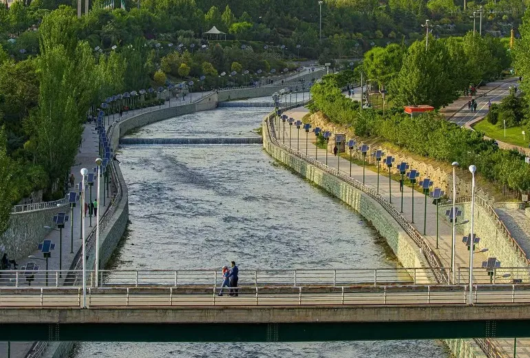 جوانمردان از پارک های تهران