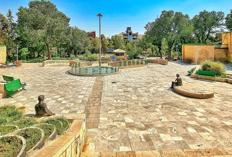 شفق از پارک های تهران