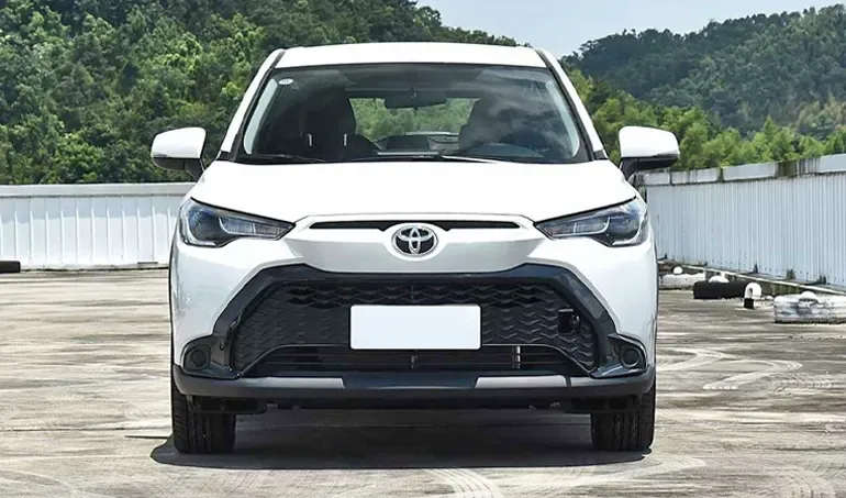 خودرو وارداتی تویوتا فرانت‌لندر هیبرید