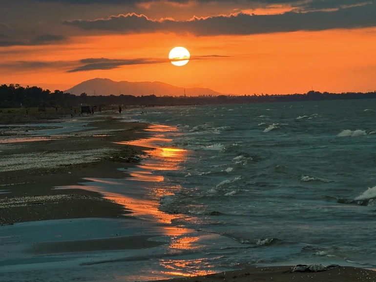 شلوغ ترین ساحل شمال