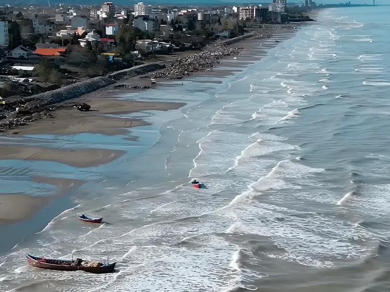 شلوغ ترین ساحل شمال