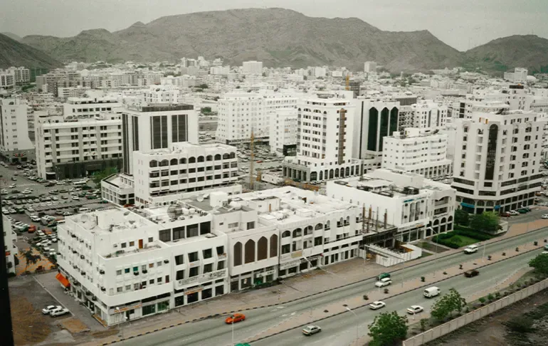 خیابان رُوی از خیابان های مسقط عمان