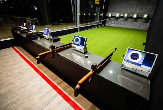 سالن تیراندازی پارک پنگوئن کیش