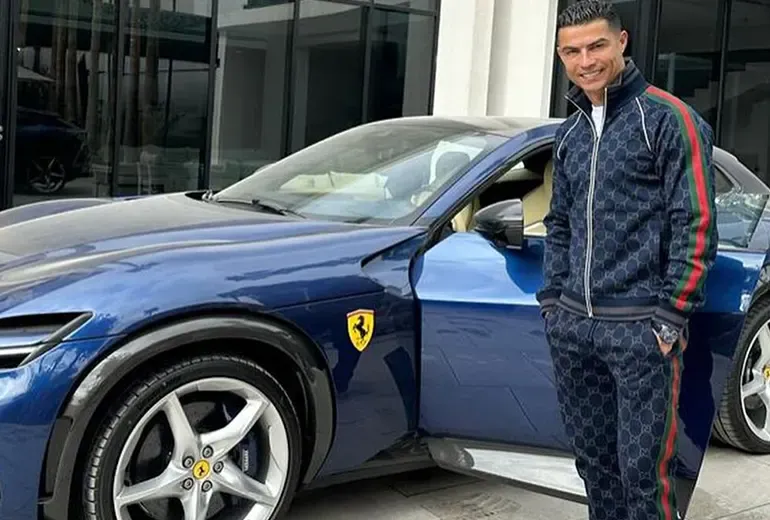 گرانترین خودرو فوتبالیست های خارجی