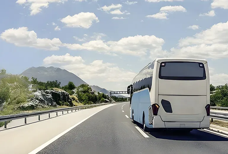 فاصله اصفهان تا شیراز با اتوبوس