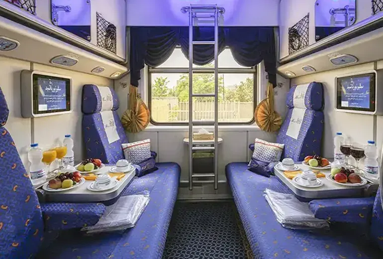 فاصله اصفهان تا شیراز با قطار