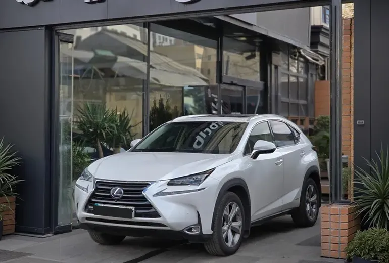 لکسوس از خودروهای هیبریدی وارداتی 1404