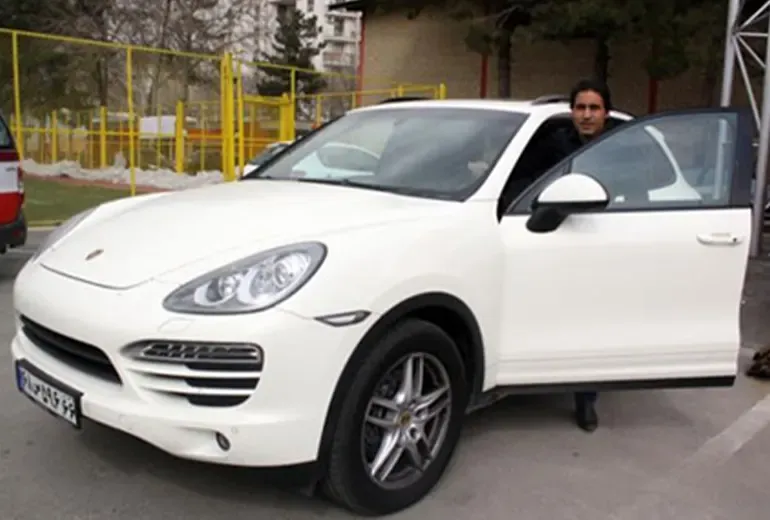 لوکس ترین ماشین فوتبالیست های ایرانی