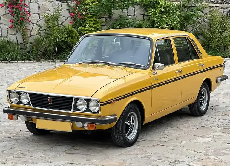 پیکان جوانان از ماشین های قدیمی ایران