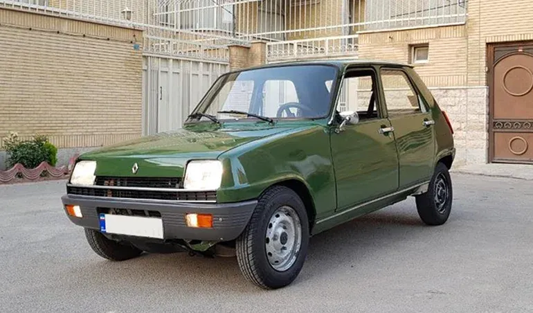 رنو 5 از ماشین های قدیمی ایران