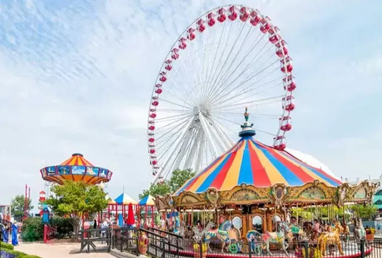 لونا پارک از پارک‌های تفریحی شیراز