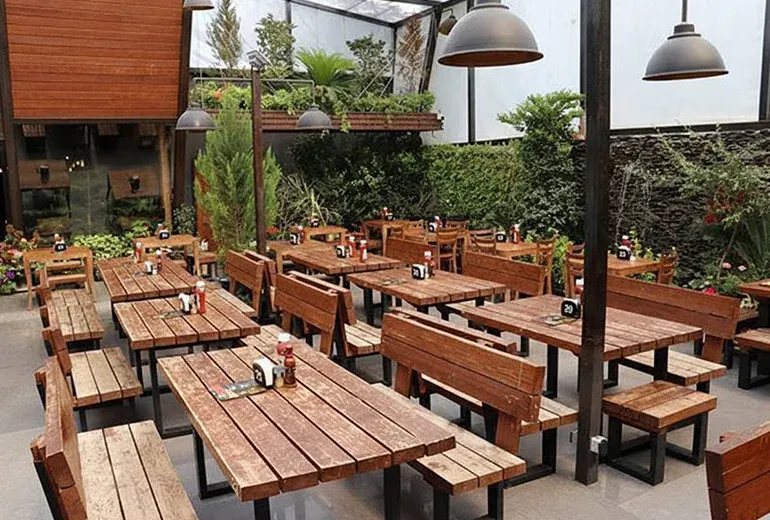 فست فود گابریک از جاهای لاکچری شیراز