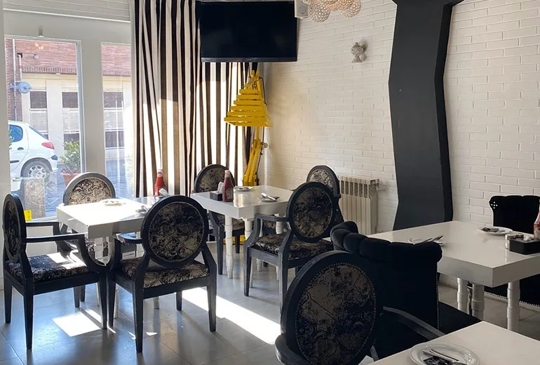 کافه رستوران هرمس​ یکی از بهترین رستوران های اصفهان