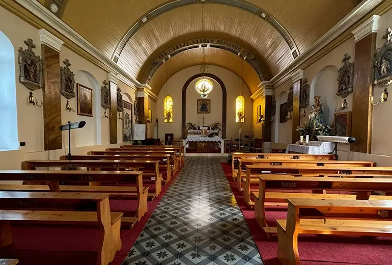 کلیسای مادر مریم چستوکووا در پولونزکوی