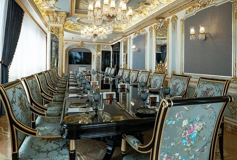 کافه مون آرچ از کافه های مدرن تهران