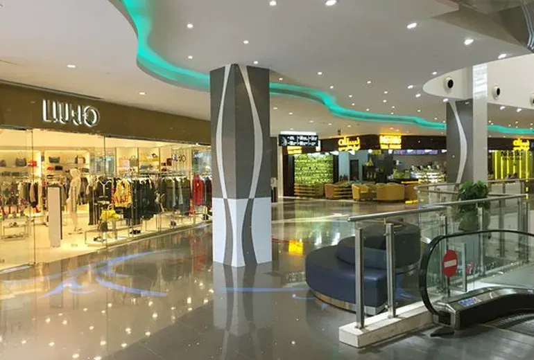 مرکز خرید پانوراما از مراکز خرید ارزان در عمان