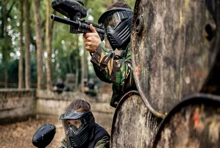 پینت بال شهید چمران از جاهای لاکچری اطراف شیراز