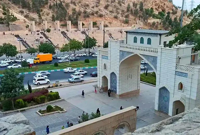 دروازه قرآن شیراز کجاست
