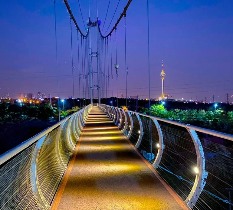 بوستان نهج البلاغه از مقاصد شب گردی در تهران