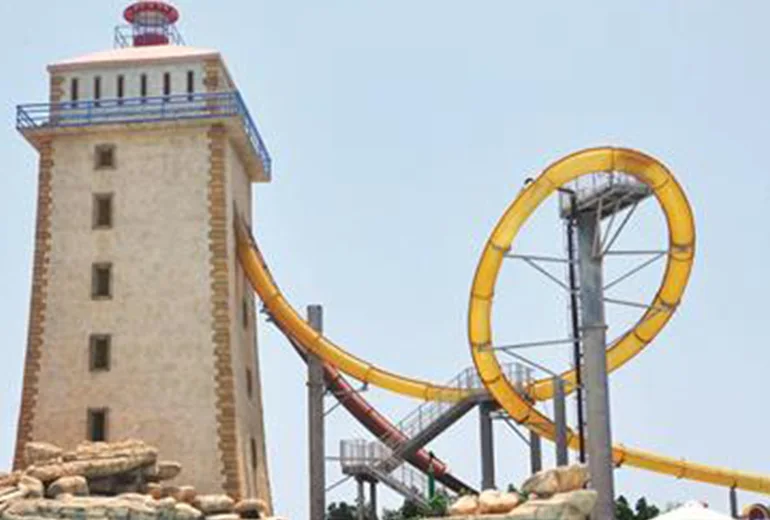 پیچالوپ​ در پارک آبی اوشن کیش