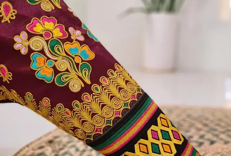 بادله‌دوزی و کمه‌دوزی​ یکی از سوغات کیش