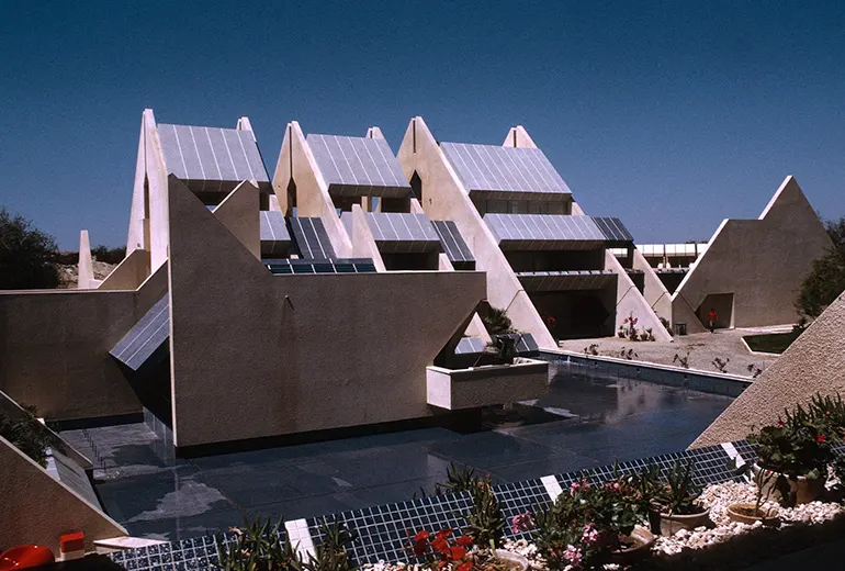 کاخ الیت کیش