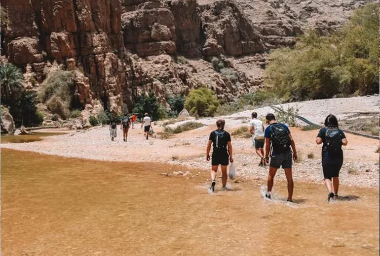 پیاده‌روی در وادی شاب​