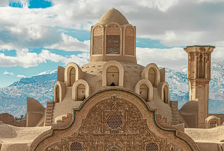 خانه تاریخی بروجردی‌ها​ در سفر به کاشان​