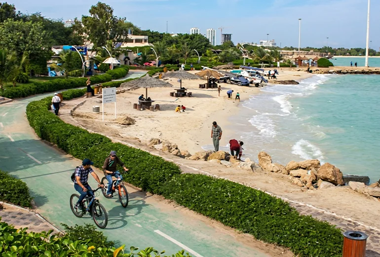 دوچرخه‌سواری اسکله تفریحی کیش​