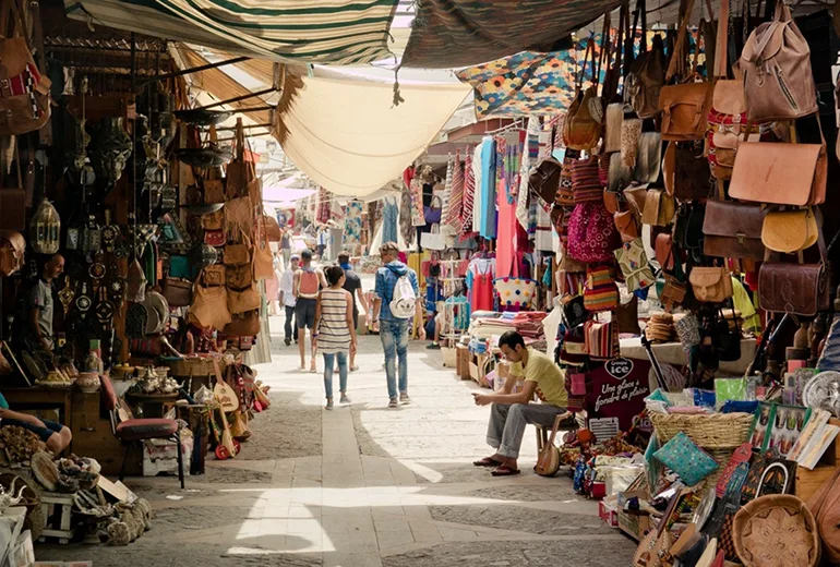 جمعه بازار استانبول دوملوپینار​