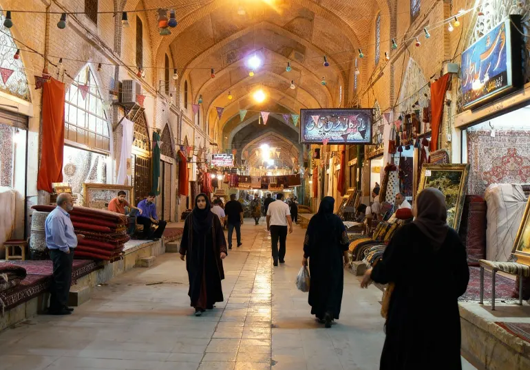 بازارگردی در سفر به مشهد