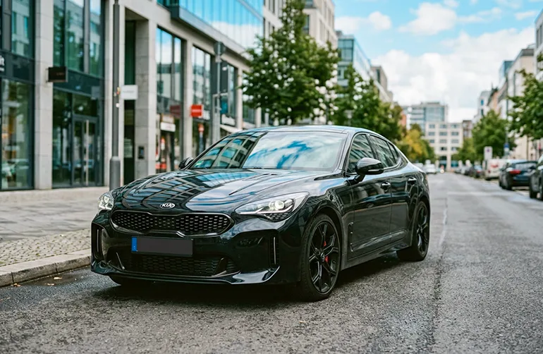 کیا استینگر​ از ماشین‌های کیا موتورز