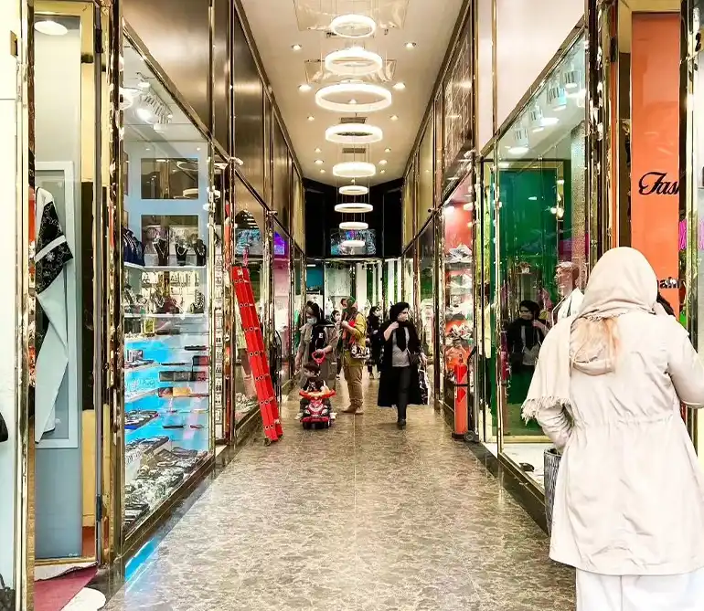 بازار نازی‌آباد​ از بازارهای تهران