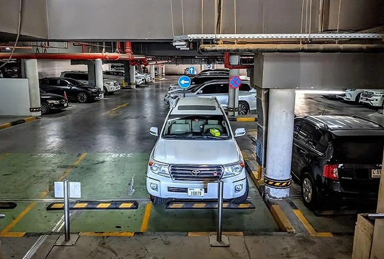 پارکینگ خصوصی در دبی