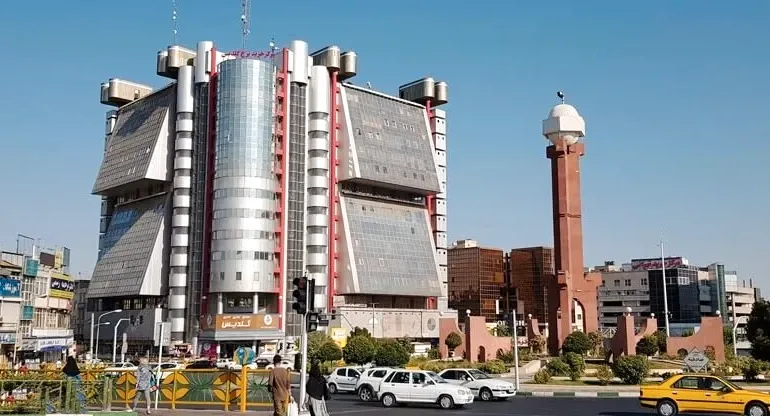 بازار صادقیه از مراکز خرید تهران