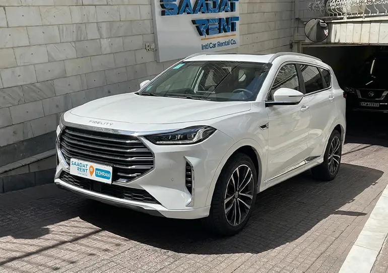 KMC X5 از بهترین ماشین‌های چینی شاسی‌بلند در ایران