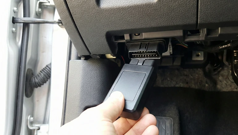 ردیاب OBD از انواع ردیاب ماشین