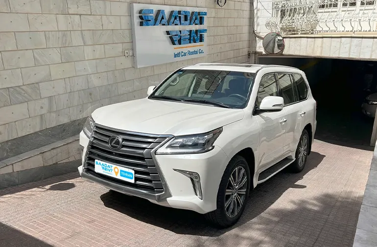 لکسوس LX570 از معروفترین ماشین های هفت نفره در ایران
