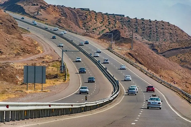 فاصله تهران تا مشهد با سواری چند ساعت است