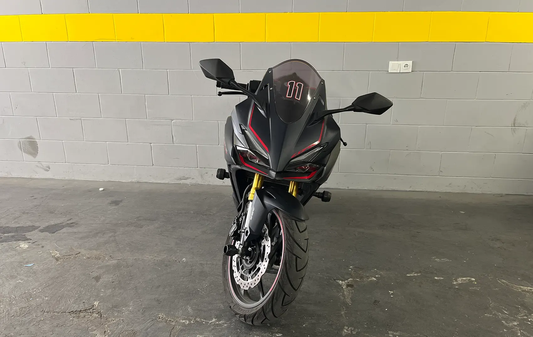 اجاره موتور هوندا CBR۲۵۰RR در تهران | کرایه موتور با قیمت ...